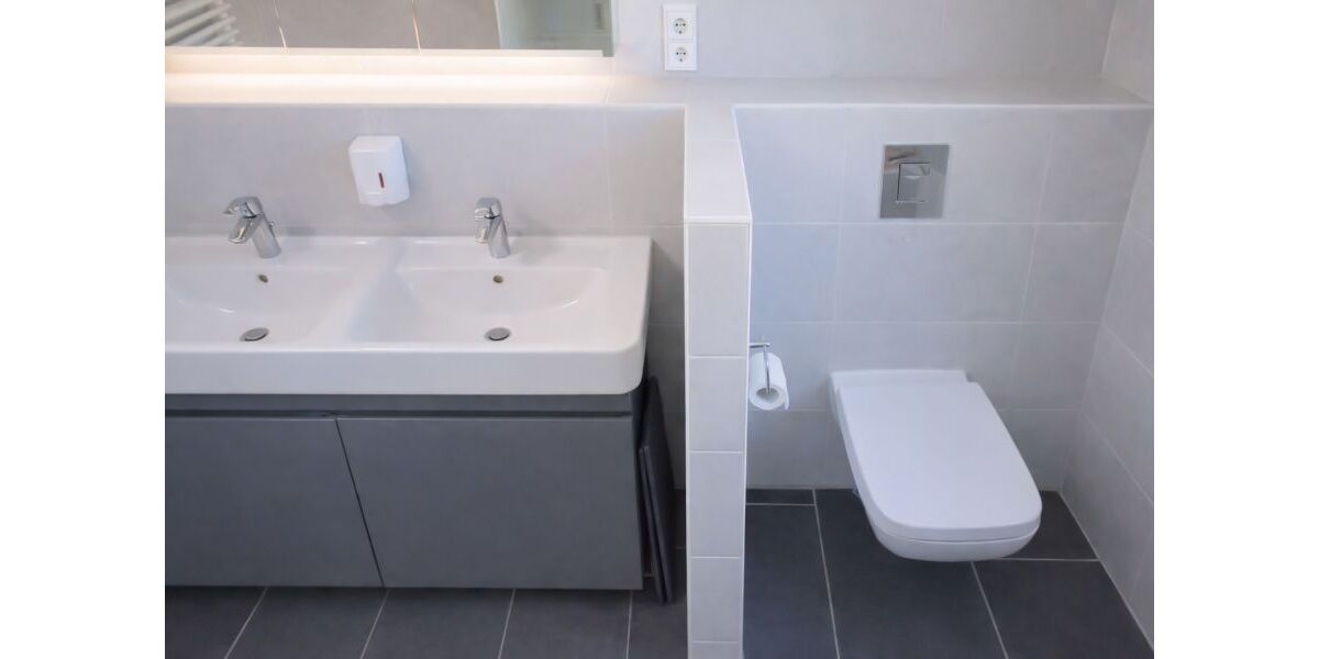 Provisionsfrei* Helles Zuhause mit Gartenidylle & Stellplatz - perfekt für Familien - Reihenmittelhaus Berlin Spandau | Angebot:26085367