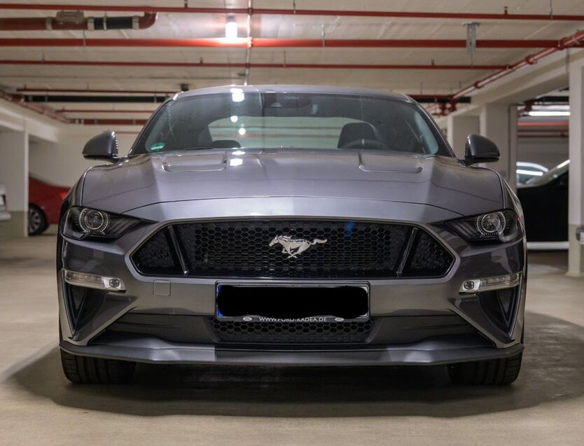 Ford Mustang 48.900 km 41.900 € Berlin - Wilmersdorf 10715