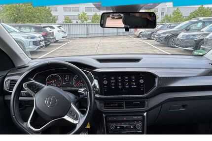 VW T-Cross 65.830 km 17.750 &euro; Berlin 13599