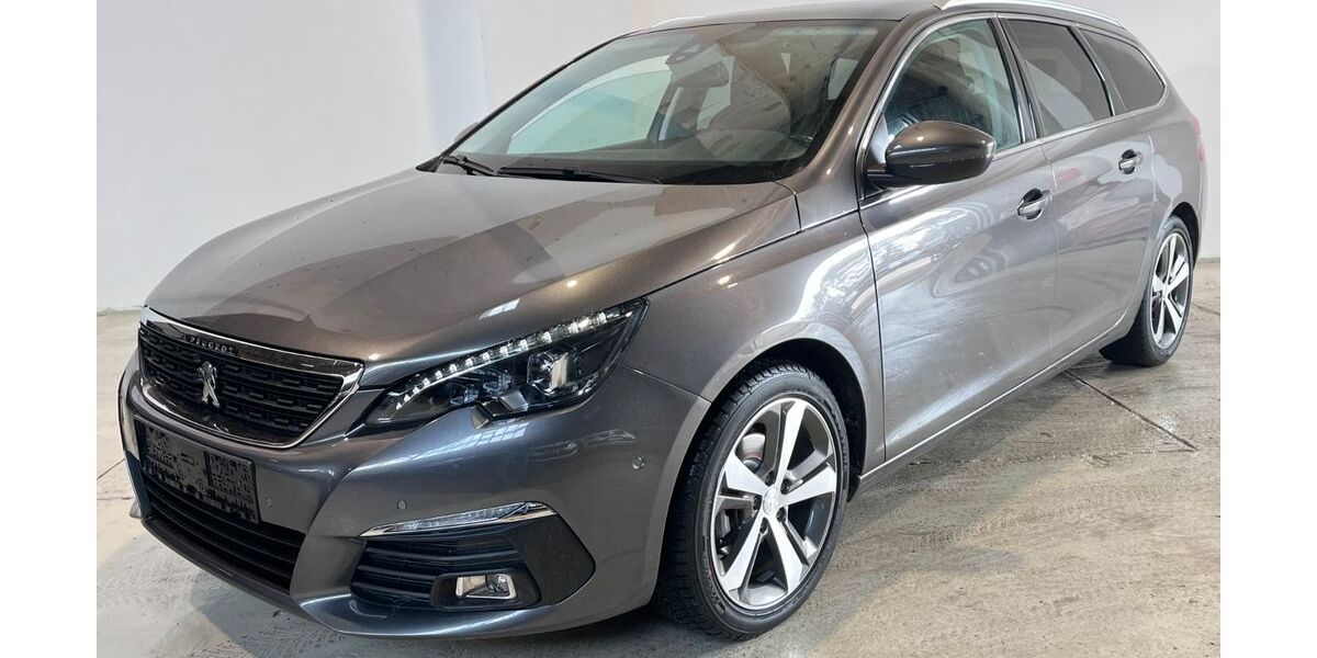 Peugeot 308 42.347 km 15.299 &euro; Potsdam-Drewitz b.Berlin 14478