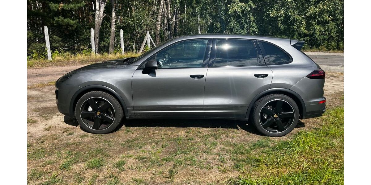 Porsche Cayenne 307.000 km 26.000 &euro; Stahnsdorf 14532