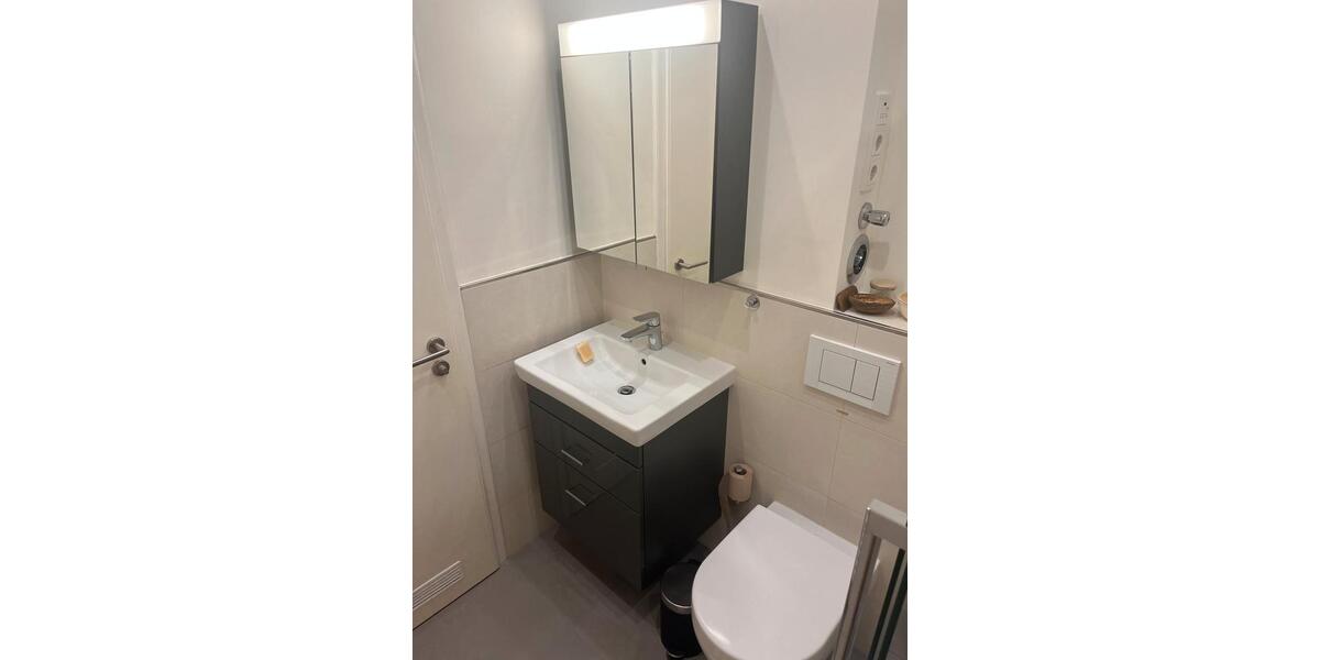 Etagenwohnung Berlin Mitte - 3.5 Zimmer, 80 m&sup2;, 420.000&euro; | Angebot:26611978