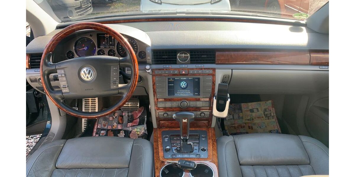 VW Phaeton 269.000 km 5.699 &euro; Berlin 10829