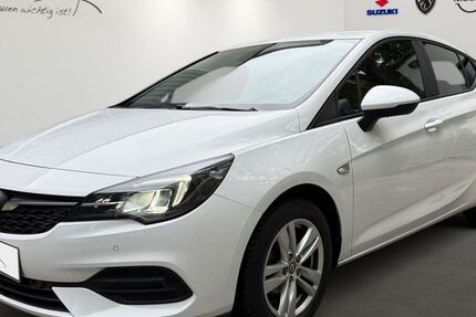 Opel Astra 42.404 km 12.990 € Berlin 13599
