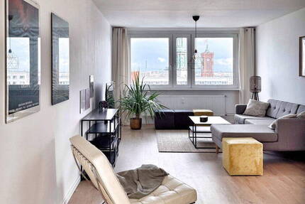 Furnished Loft Hackescher Markt: View, Balcony & Parking