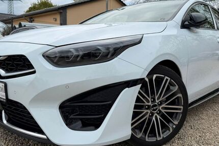 Kia pro ceed / ProCeed 29.968 km 24.990 &euro; Großbeeren 14979