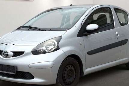 Toyota Aygo 135.412 km 2.799 &euro; Berlin 12681