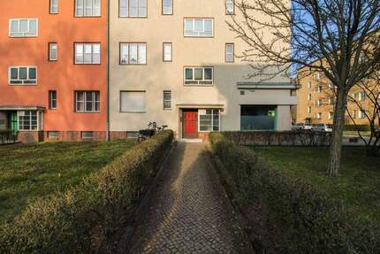 Vermietet: Gepflegte 2-Zimmer-ETW mit Balkon und Kellerabteil im Kissingenviertel (Denkmalschutz) 2 zimmer