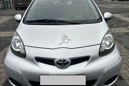 Toyota Aygo (X) 110.764 km 1.399 &euro; Berlin 13587