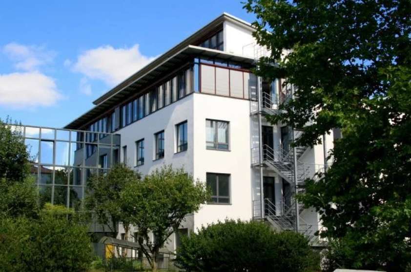 Büro in Berlin Oberschöneweide 4.800 € 343 m²