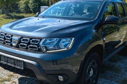 Dacia Duster 83.000 km 7.490 &euro; Berlin 14057