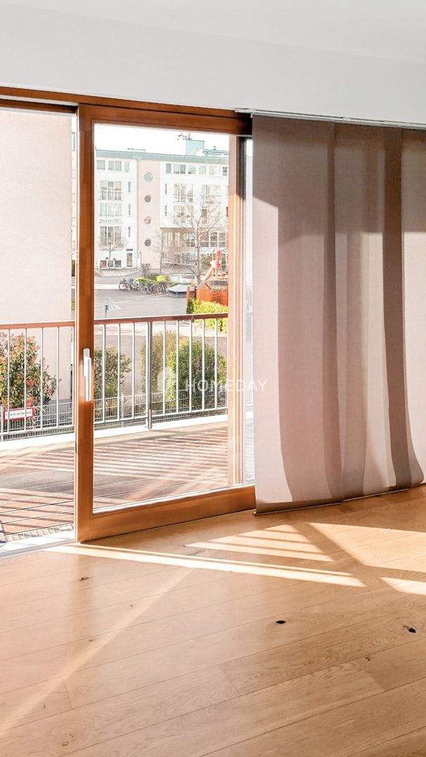 Moderne 2-Zimmer-Wohnung mit Balkon in erstklassiger Wasserlage und Blick auf die Spree 2 zimmer