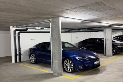 Tesla Model S 135.000 km 35.000 &euro; Berlin 13127