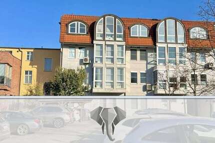 Büro in Zossen 1.782 € 162 m²