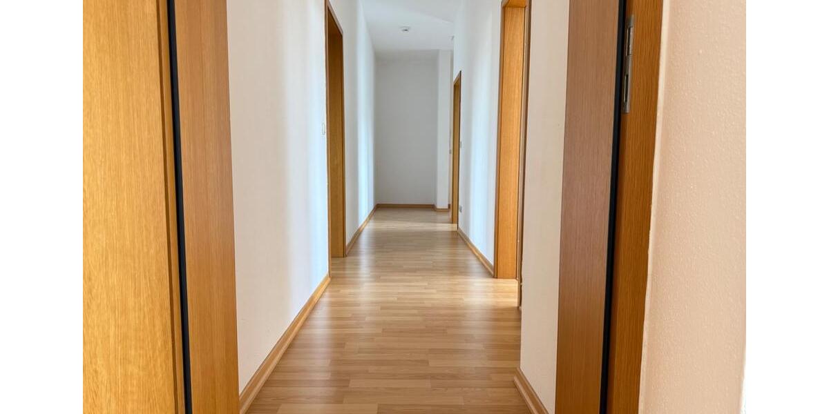 Dachgeschoßwohnung Leegebruch - 3 Zimmer, 94 m&sup2;, 250.000&euro; | Angebot:26818711