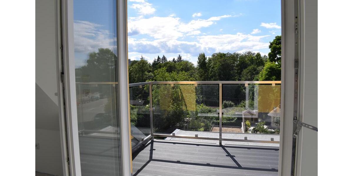 Seltenes Reihenmittelhaus im Westend - frei ab 01.02.26 zimmer