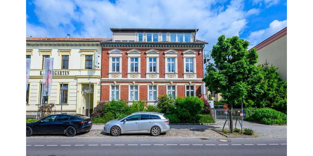 Einfamilienhaus Bernau bei Berlin - 18 Zimmer, 385 m&sup2;, 800.000&euro; | Angebot:27317973