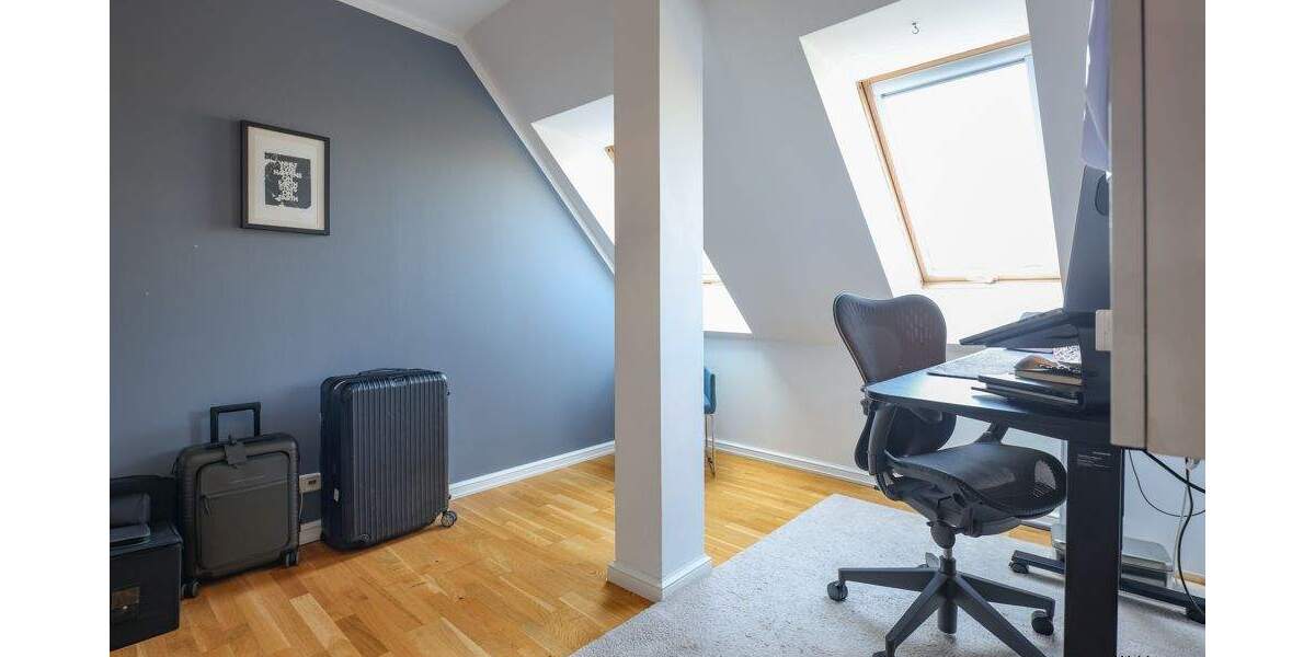 Etagenwohnung Berlin Lichtenberg - 4 Zimmer, 136 m&sup2;, 595.000&euro; | Angebot:25731605