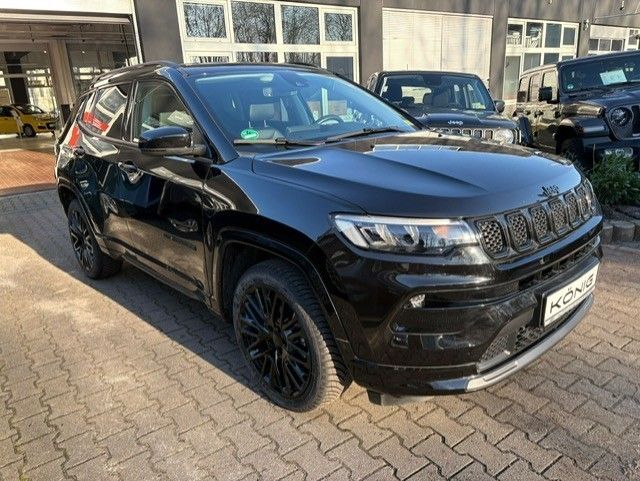 Jeep Compass 28.917 km 24.991 &euro; Berlin 13509