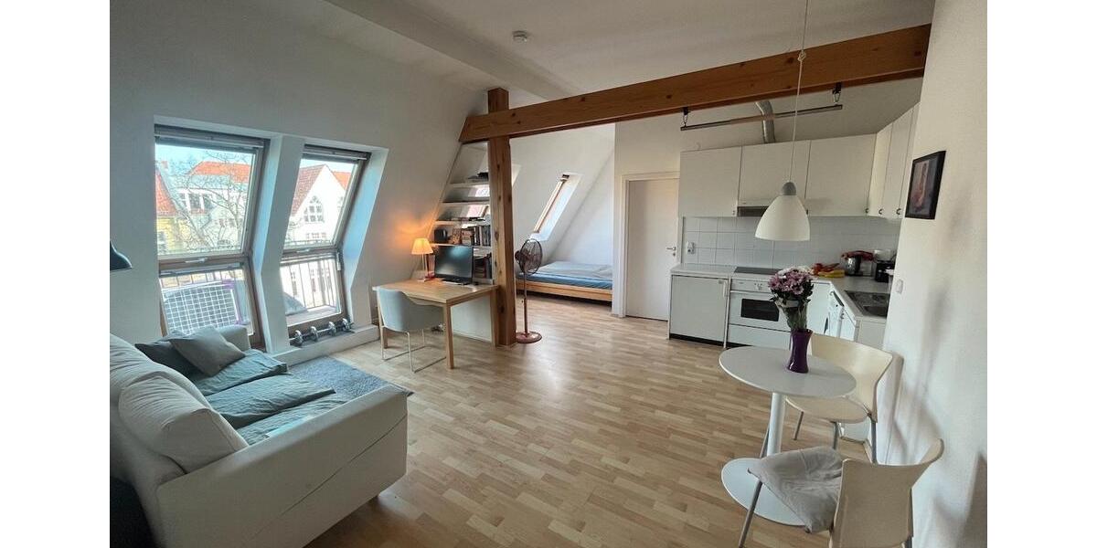 Dachgeschoßwohnung Berlin Tempelhof-Schöneberg - 1 Zimmer, 40 m&sup2;, 850&euro; | Angebot:26663830