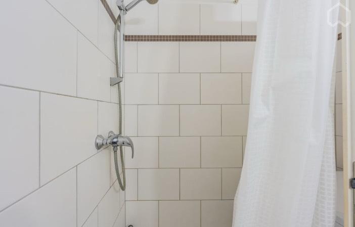 Etagenwohnung Berlin Charlottenburg-Wilmersdorf - 1 Zimmer, 52 m&sup2;, 1.340&euro; | Angebot:26455326