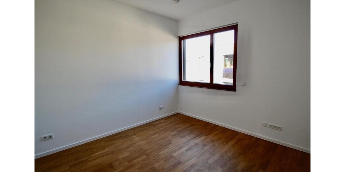 Etagenwohnung Wildau - 3 Zimmer, 94 m&sup2;, 1.363&euro; | Angebot:24583137