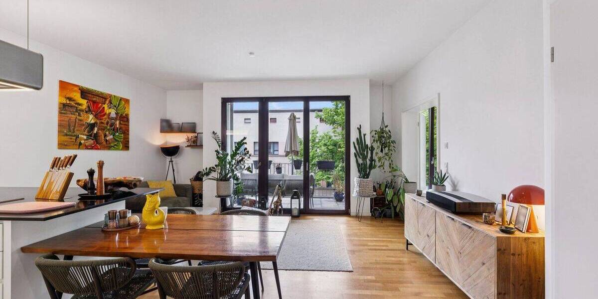 Etagenwohnung Berlin Lichtenberg - 3 Zimmer, 83 m&sup2;, 569.000&euro; | Angebot:26696162