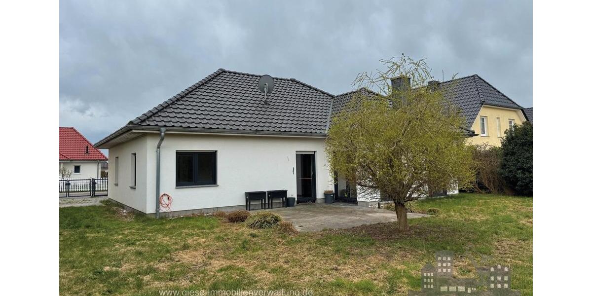 Einfamilienhaus Velten - 4 Zimmer, 100 m&sup2;, 2.000&euro; | Angebot:26570575
