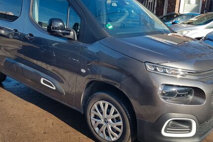 Citroen Berlingo 33.400 km 17.900 &euro; Berlin 13437