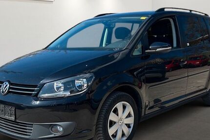 VW Touran 175.135 km 6.699 &euro; Berlin 12681