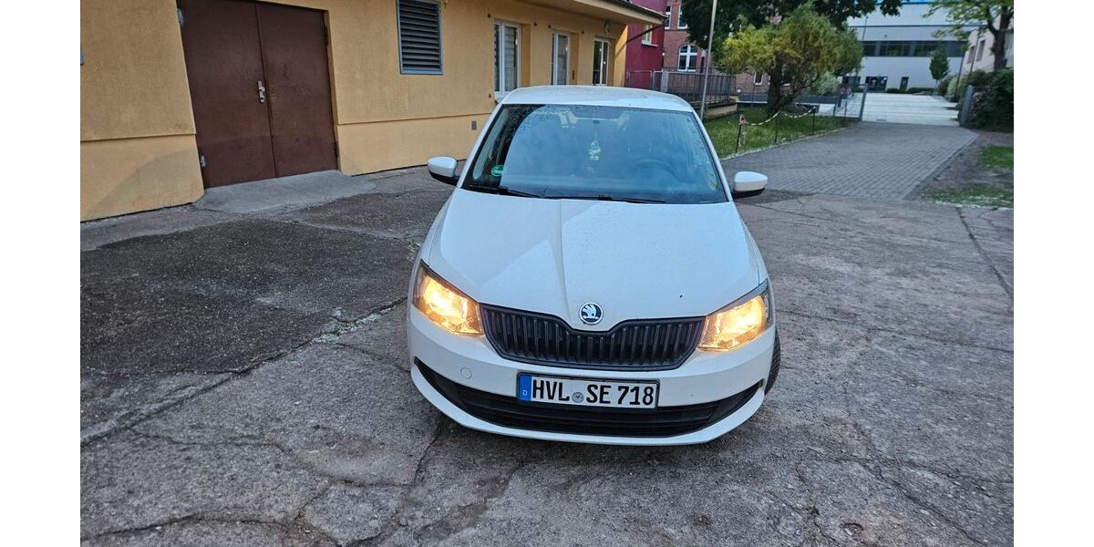 Skoda Fabia 58.500 km 8.000 &euro; Falkensee 14612