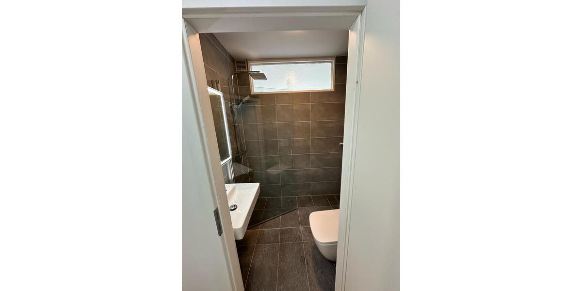 Etagenwohnung Berlin Steglitz-Zehlendorf - 1 Zimmer, 35 m&sup2;, 1.200&euro; | Angebot:26676817