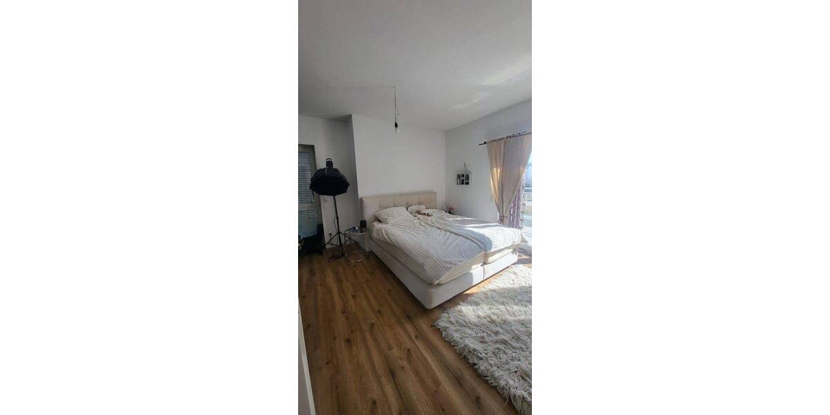 Etagenwohnung Potsdam Nauener Vorstadt - 4 Zimmer, 100 m&sup2;, 2.150&euro; | Angebot:26819329