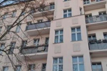 Wohnung Berlin Mitte - 2 Zimmer, 66 m&sup2;, 1.800&euro; | Angebot:26665240