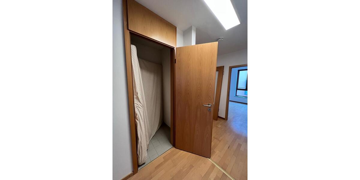 Etagenwohnung Berlin Pankow - 4 Zimmer, 77 m&sup2;, 2.050&euro; | Angebot:24239667