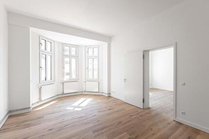 Wohnung Berlin Pankow - 3 Zimmer, 107 m&sup2;, 2.500&euro; | Angebot:26439520