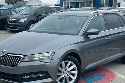 Skoda Superb 179.000 km 14.250 &euro; Mittenwalde 15749