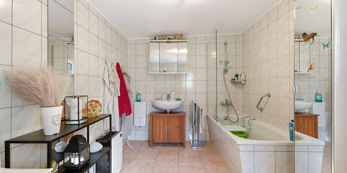 Bungalow Berlin Konradshöhe - 4 Zimmer, 132 m&sup2;, 729.000&euro; | Angebot:26118247