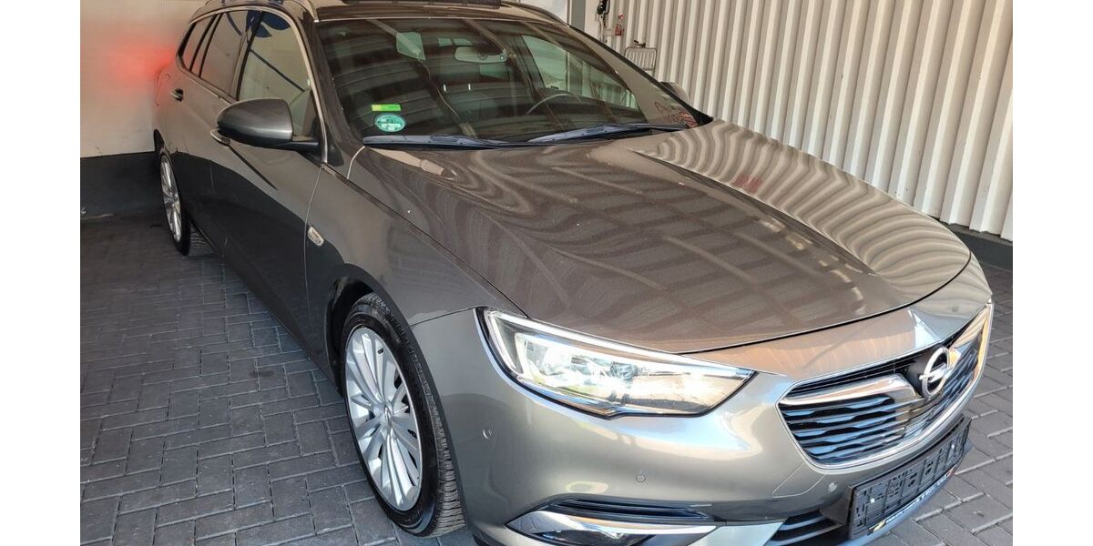 Opel Insignia 150.121 km 12.900 &euro; Berlin 12277