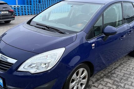 Opel Meriva 298.000 km 2.499 &euro; Berlin 12349