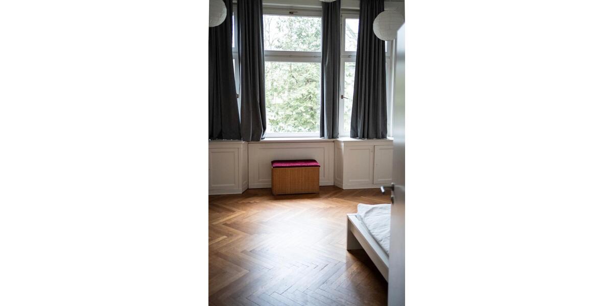 Maisonettenwohnung Berlin Steglitz-Zehlendorf - 4 Zimmer, 140 m&sup2;, 1.800&euro; | Angebot:25962295