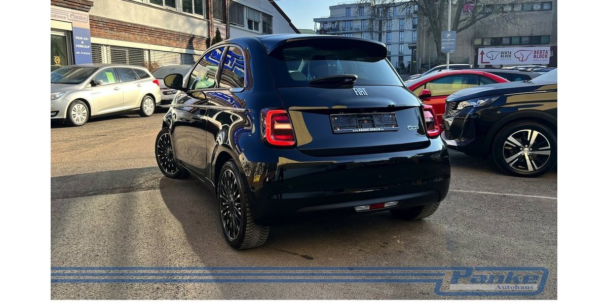 Fiat 500e La Prima By Bocelli 42kWh*Pano*ACC*LED*SHZ 13.910 km 18.990 &euro; Berlin 13187