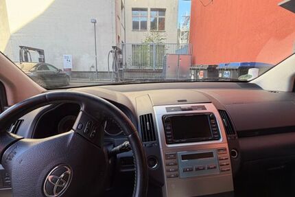 Toyota Verso 236.191 km 2.500 &euro; Berlin 10969