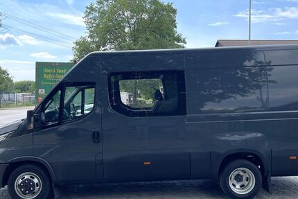 IVECO Andere 238.000 km 22.900 &euro; Berlin 12681