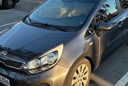 Kia Rio 141.000 km 7.000 € Berlin 10967