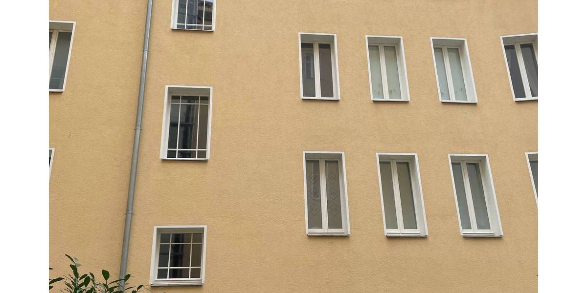 Etagenwohnung Berlin Prenzlauer Berg - 3 Zimmer, 82 m&sup2;, 2.054&euro; | Angebot:26093766