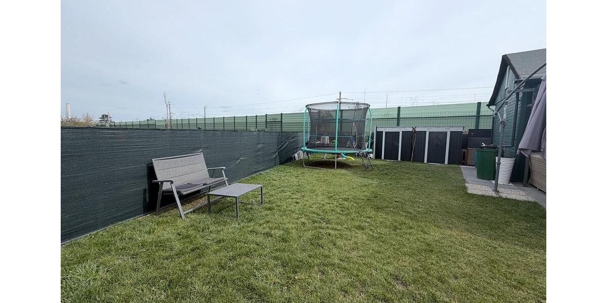 Einfamilienhaus Berlin Neukölln - 1 Zimmer, 60 m&sup2;, 300&euro; | Angebot:26162697