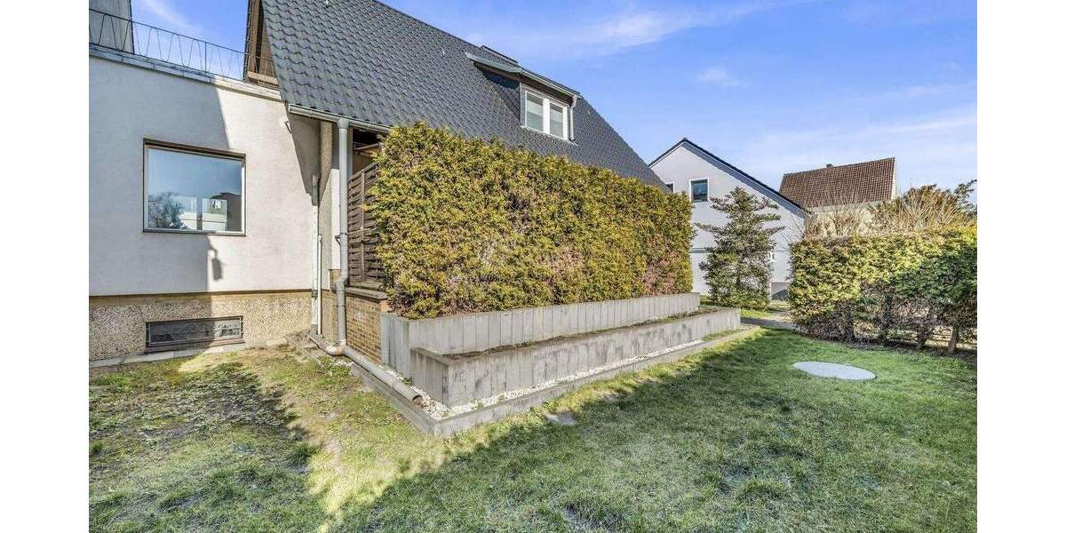 Einfamilienhaus Berlin Lichtenrade - 4 Zimmer, 141 m&sup2;, 2.700&euro; | Angebot:25778657