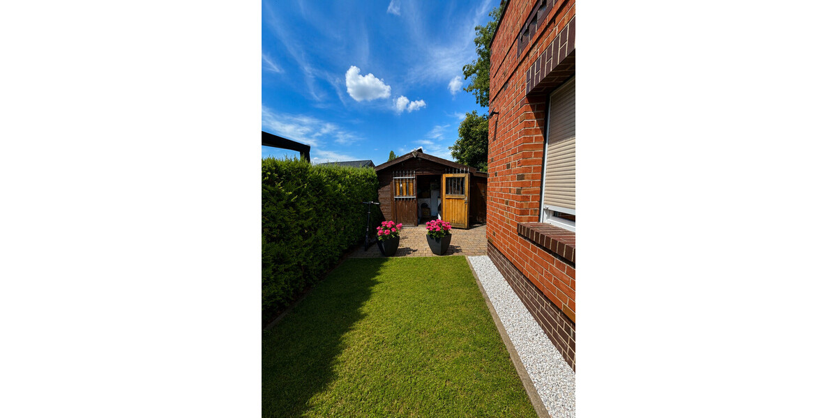 Traumhafte Stadtvilla in Berlin – Hohenschönhausen - 406 m² Grundstück, Terrasse & Garten - Top Lage - Einfamilienhaus Berlin / Wartenberg Wartenberg | Angebot:26953860