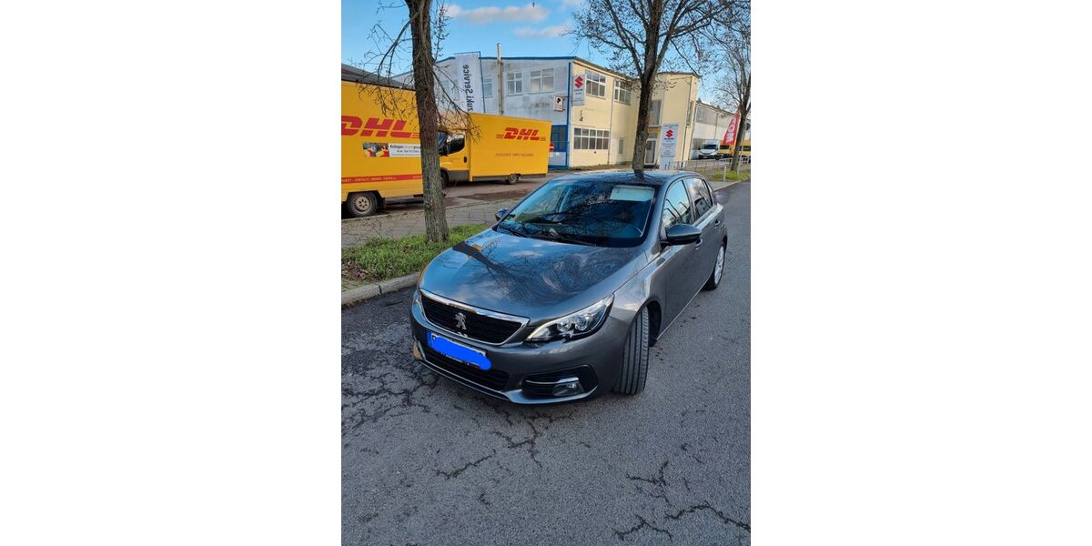 Peugeot 308 60.000 km 12.500 &euro; Werneuchen 16356